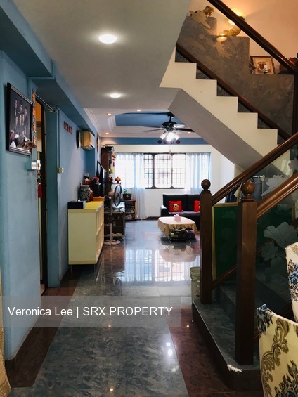 Blk 285C Toh Guan Road (Jurong East), HDB Executive #184344162